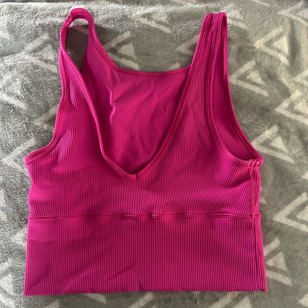 Lululemon power pivot tank